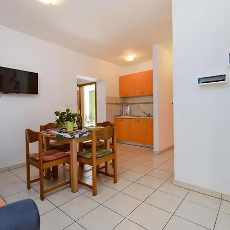 House Prica Pensiune Mali Lošinj