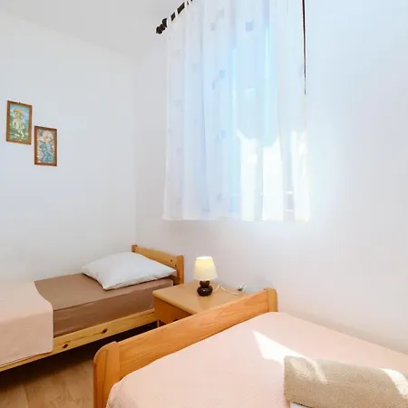 Pensiune House Prica