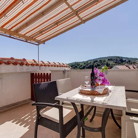House Prica Guest house