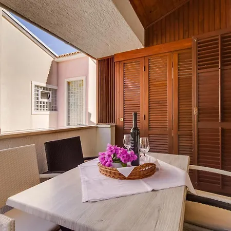 House Prica Mali Losinj