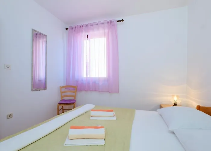 Πανσιόν House Prica 3*