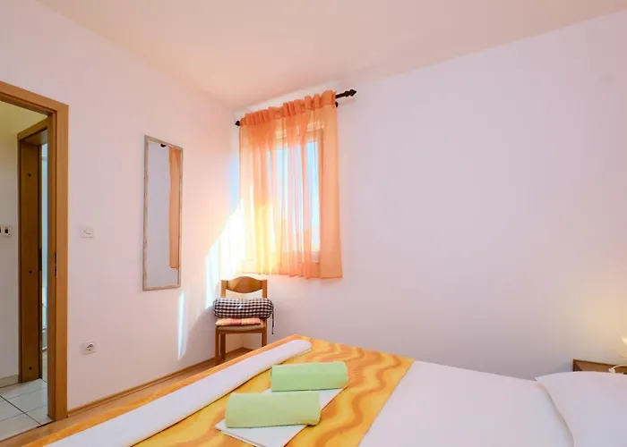 House Prica Πανσιόν 3*