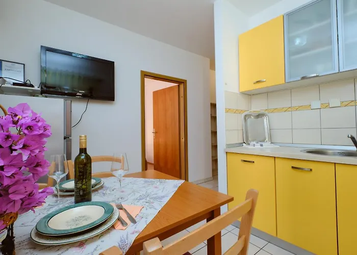 House Prica Πανσιόν Mali Lošinj